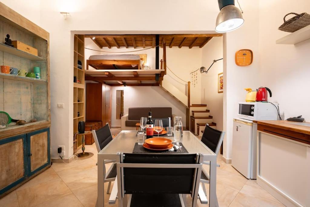 Keys Of Italy - Pilastri 24 - City Center Studio Perfect For Couples フィレンツェ エクステリア 写真